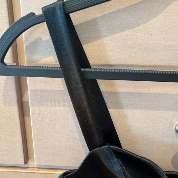 H&M Divided Little Black Dress Size 0 - Picture 3 of 5